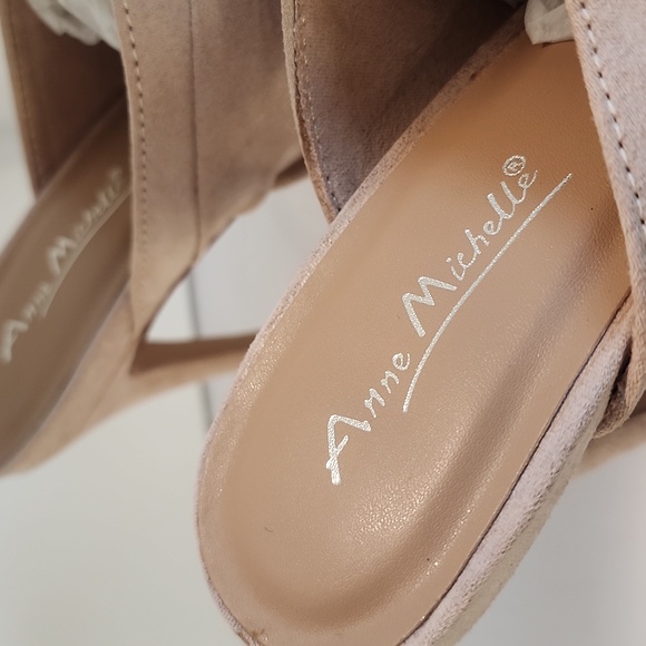 New- Taupe Pleated Pointy Toe Mule Stiletto Heel - Picture 6 of 8